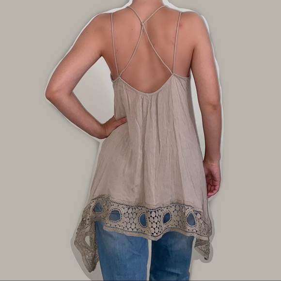 Entro | Flowy Top | Size Medium - Picture 2 of 5